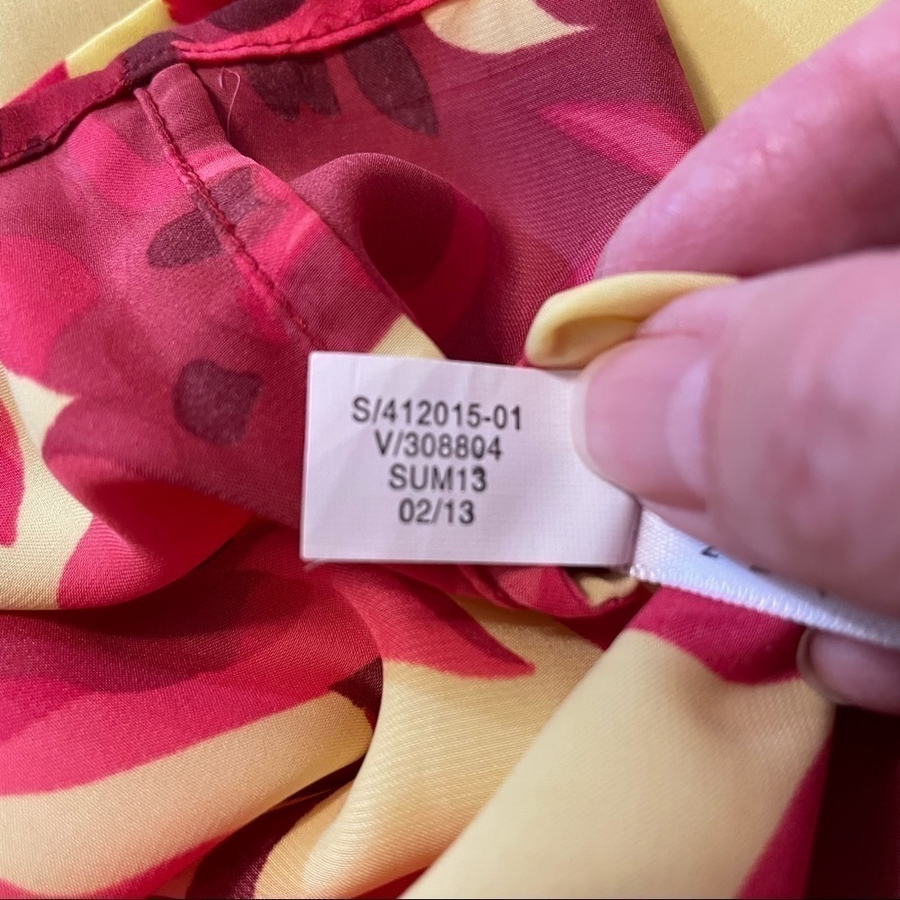 Banana Republic Sleeveless Yellow and Pink Hawaiian Flowery Racerback Top Size 0 - Picture 10 of 11
